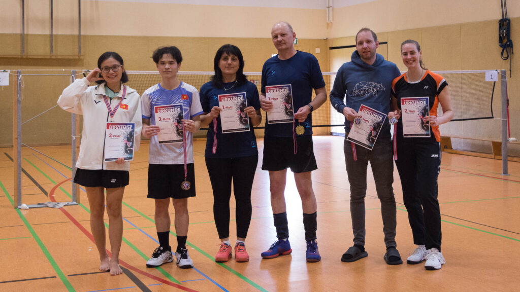 Die Sieger:Innen des Mix B